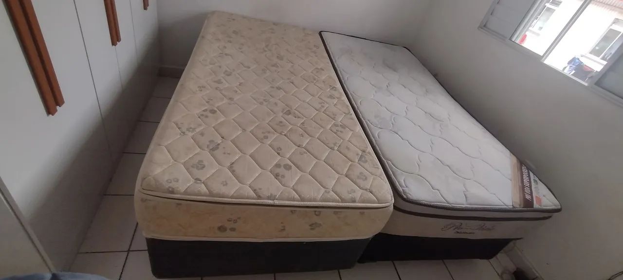 Cama (base + colchão)