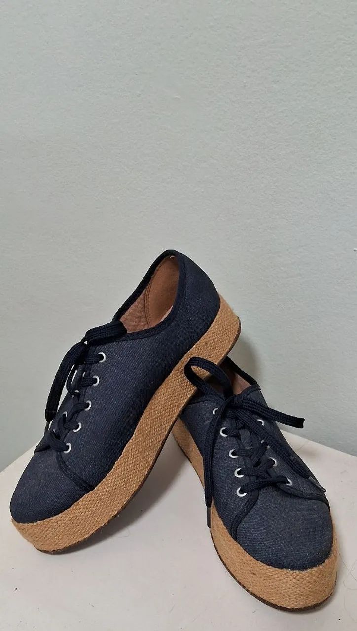 Sapato estilo jeans, tamanho 35