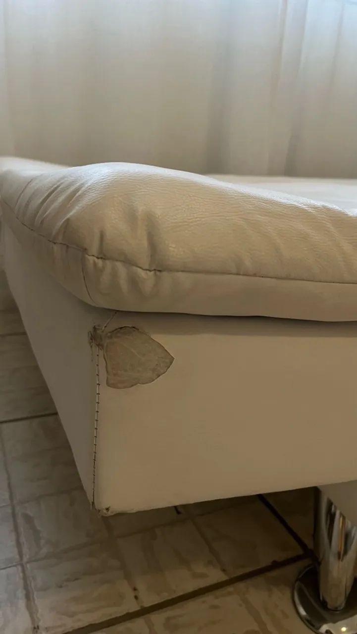 Sofá cama branco - usado - Foto 3