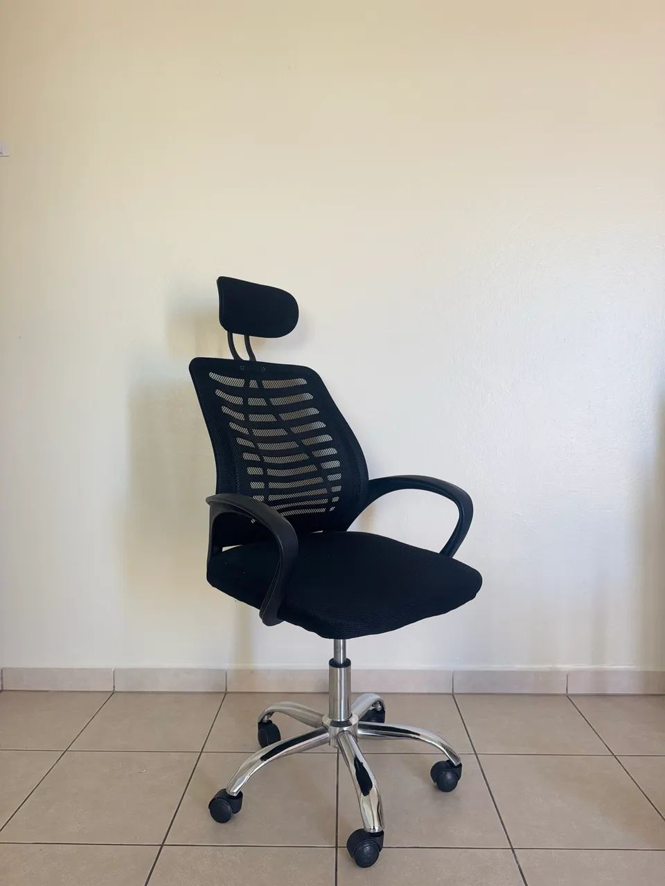 Mesa escritório e cadeira  - Foto 2