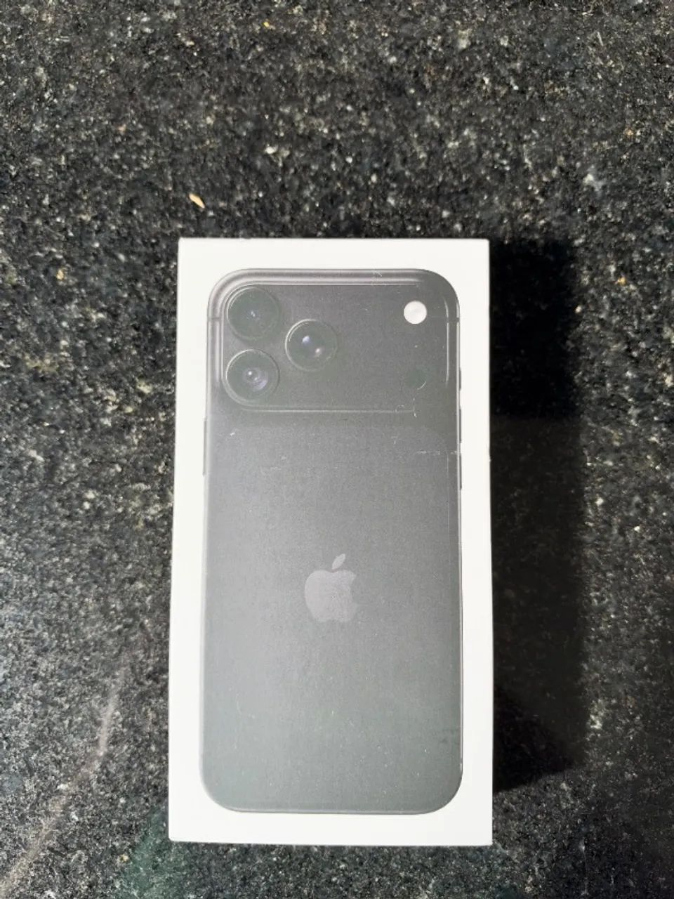 Iphone 18 Pro Max Preto 512GB LACRADO