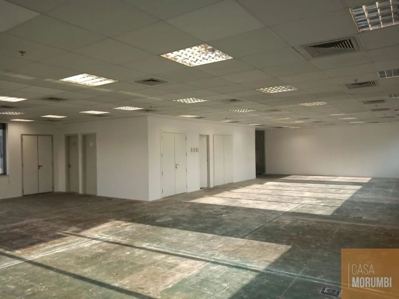VENDA/ LOCAÇÃO - SALA COMERCIAL NO ITAIM BIBI, 176m² . - Foto 2