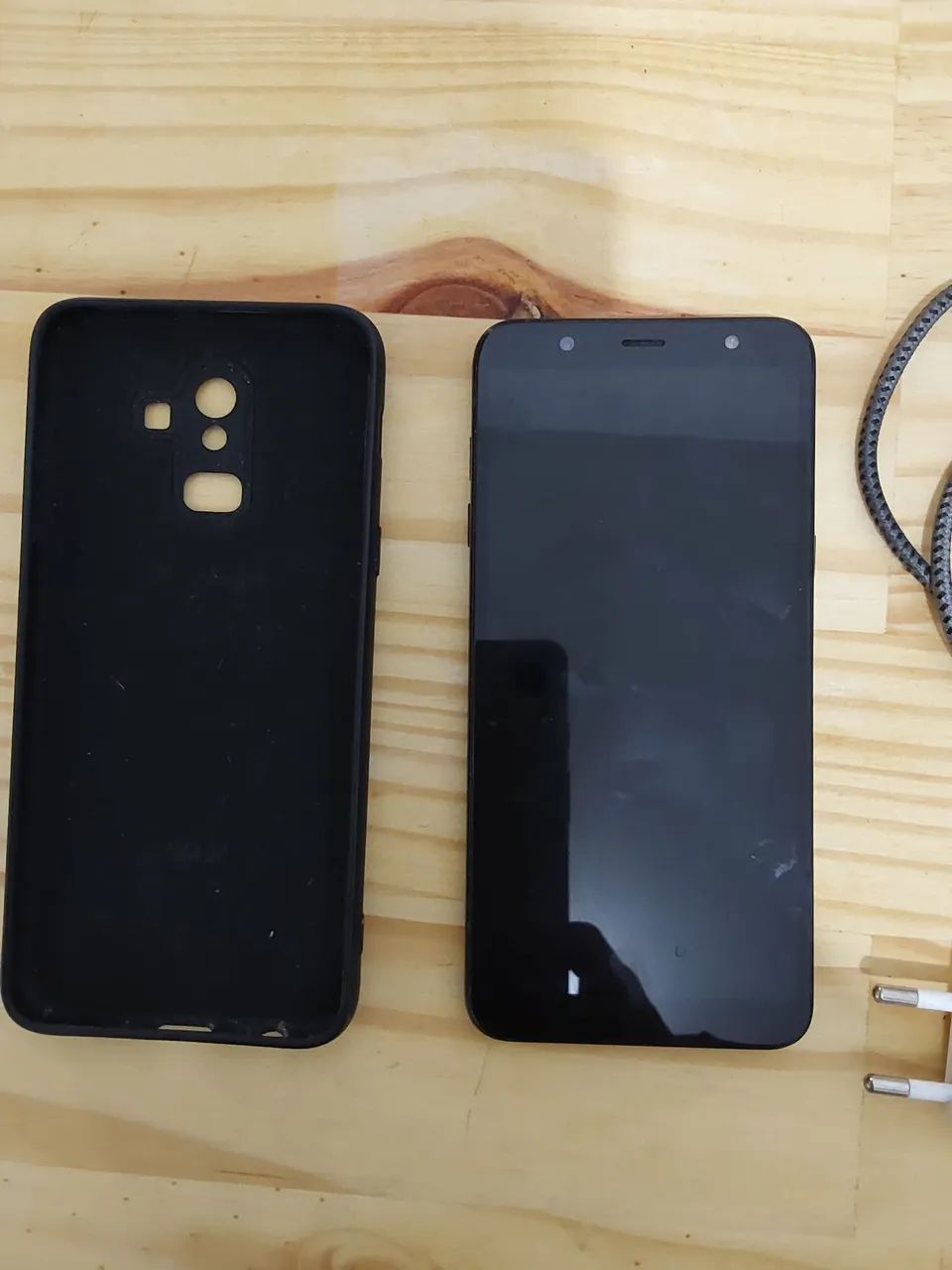 Celular Samsung j8 64gb perfeitas condições  - Foto 2