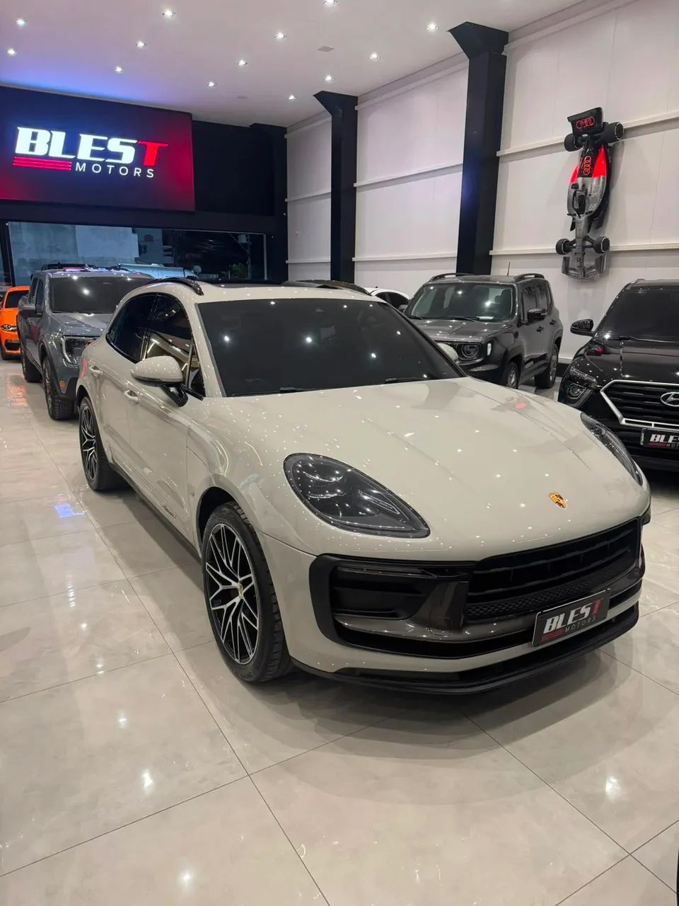 Porsche Macan 2.0 Turbo 237/252cv 2024