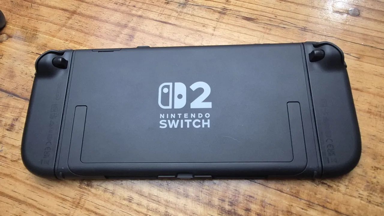 Nintendo Switch 2 Versão Japonesa com controle e caixa - Consoles