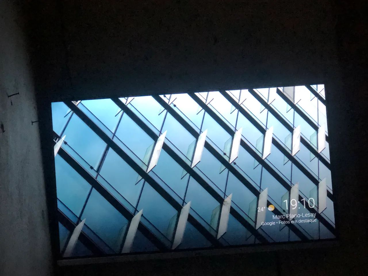 Vendo Tv smart Philco 32?