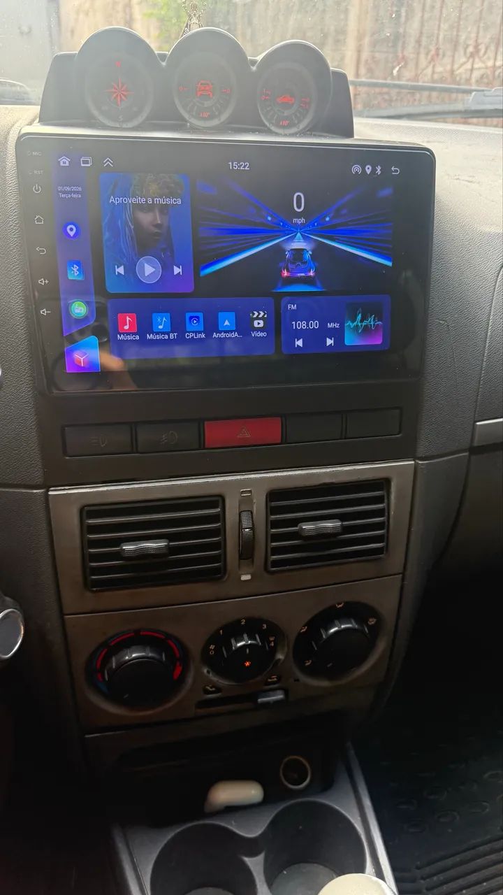 Fiat Strada Adv.1.8 16V Dualogic Flex CD 2012 - Foto 4