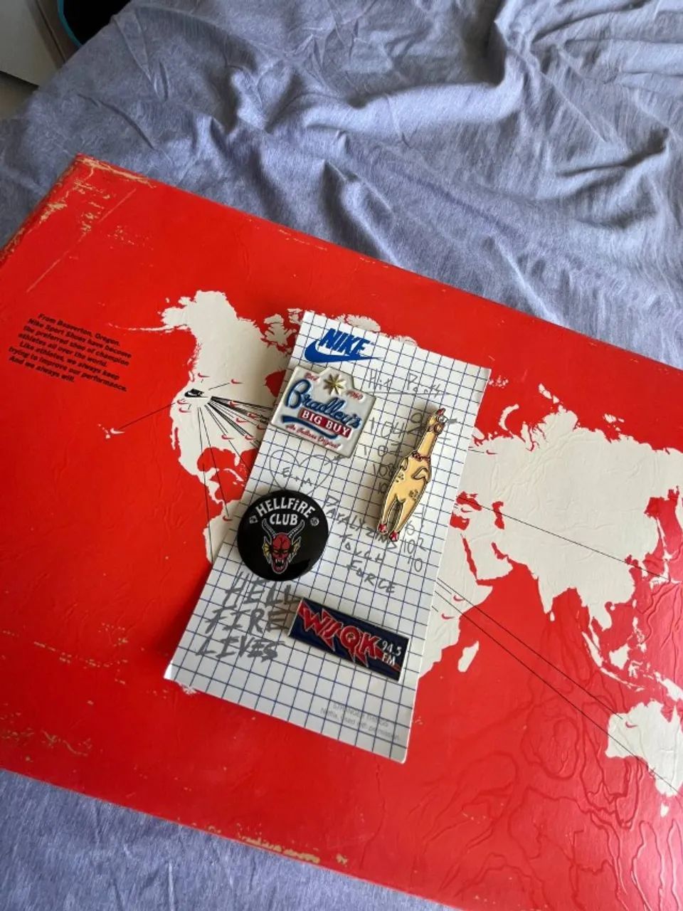 Broche do Tenis Nike Dunk Low x Stranger Things  - Foto 3