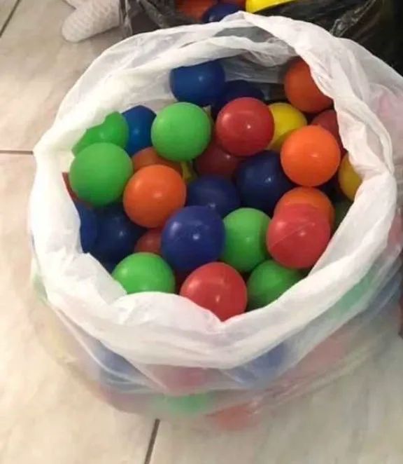 Saco de bolinhas com 100 unidades 32,00