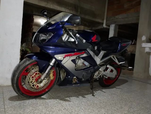 Honda CBR Fireblade 900cc 2001