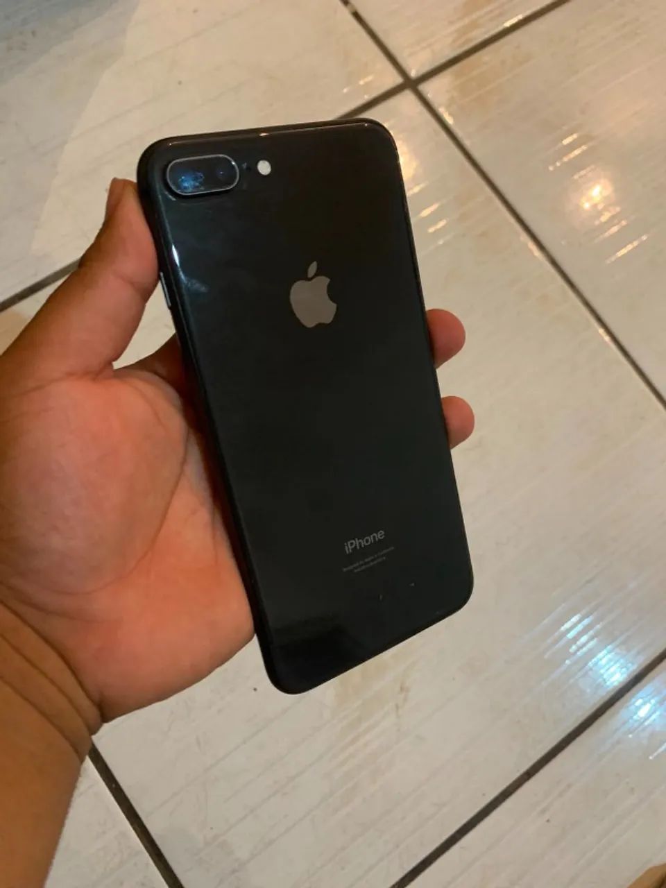 iPHONE 8 PLUS