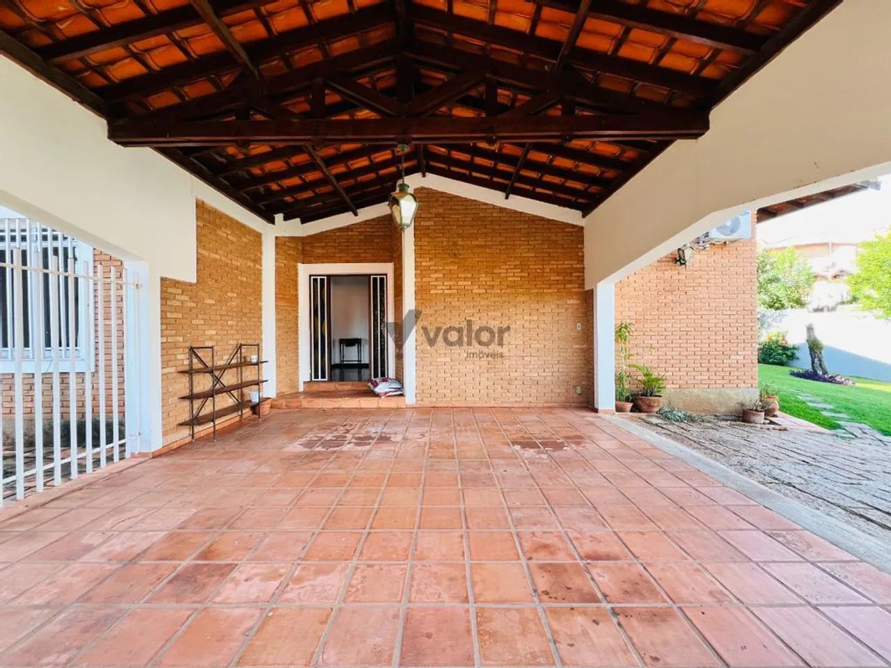Casa para alugar em Campinas, Parque Taquaral, com 3 quartos, com 305 m² - Foto 4