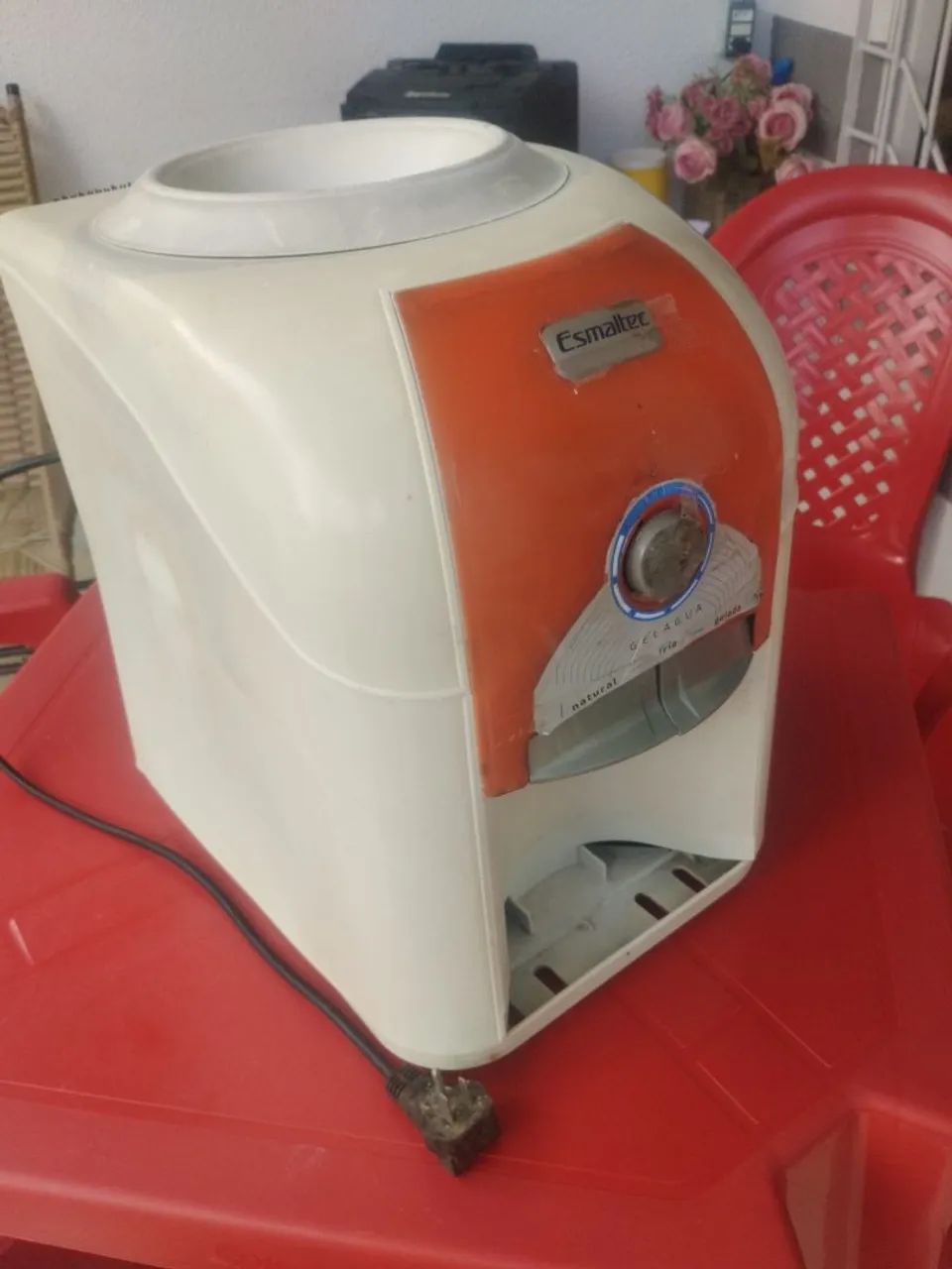 Gelagua Esmaltec de mesa
