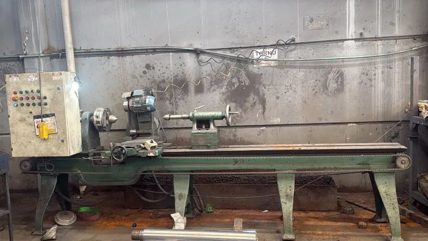 Torno Mecânico adaptado 2,5 m