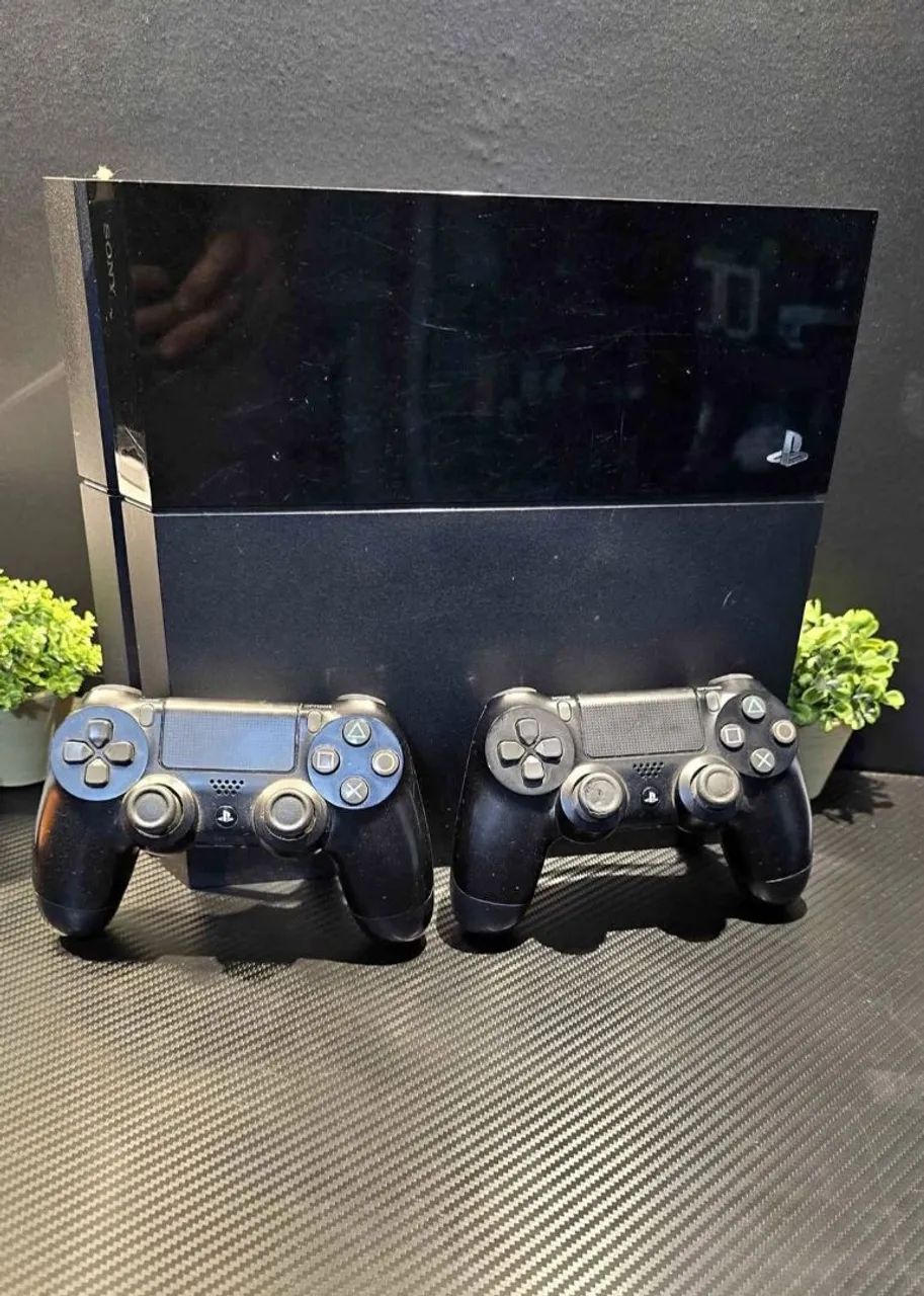 PS4 com JOGOS