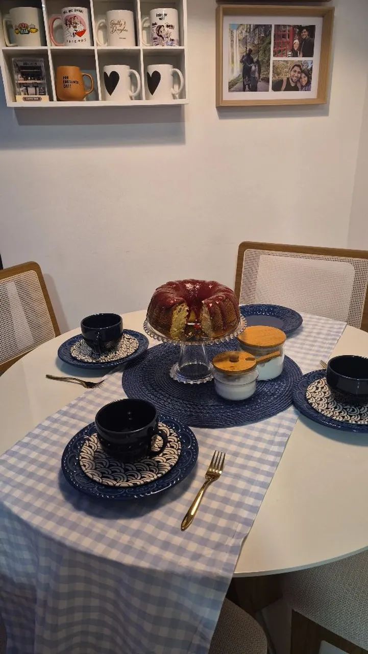 Conjunto mesa e 4 cadeiras  - Foto 2