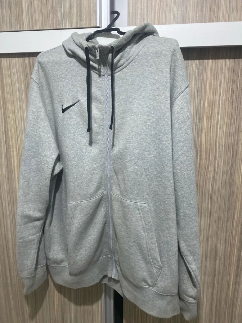 Casaco nike club branco