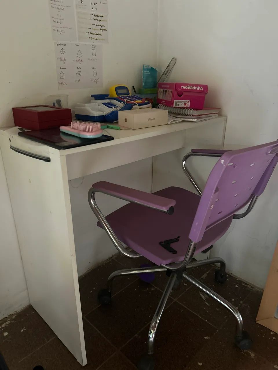MESA DE ESTUDOS + CADEIRA - Foto 2