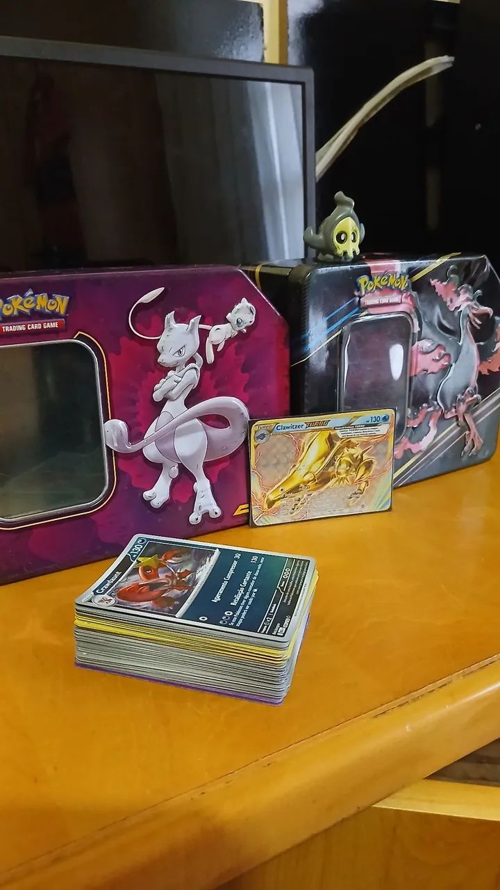 Latas + cartas Pokemon + boneco de pokemon  - Foto 2