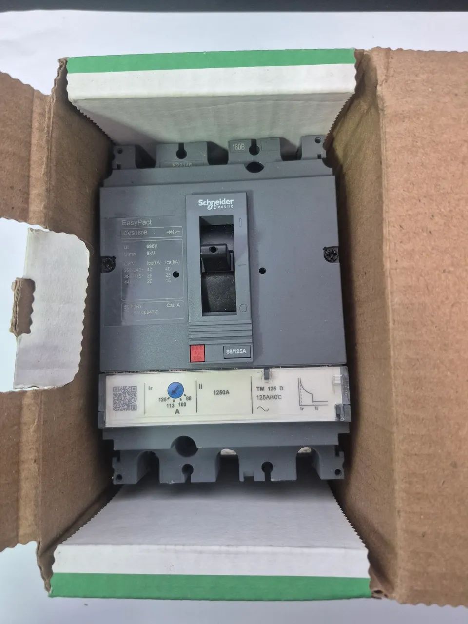 Disjuntor CVS 160B 80/125 A ajustavel Schneider - Foto 2