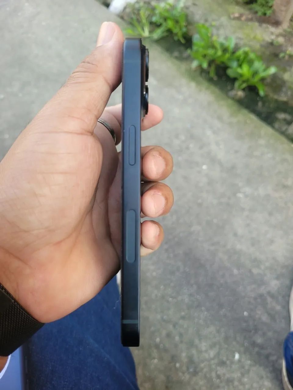 iPhone 14 azul - Foto 2