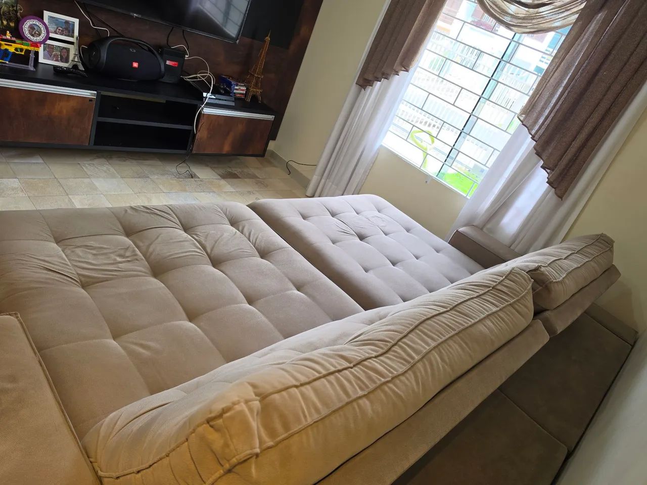 Sofá Espaçoso 2.90m e moderno - Foto 4