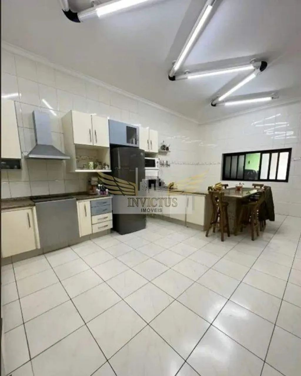 Sobrado com 4 Quartos para Alugar, 529m² - Vila Pires em Santo André/SP. - Foto 3