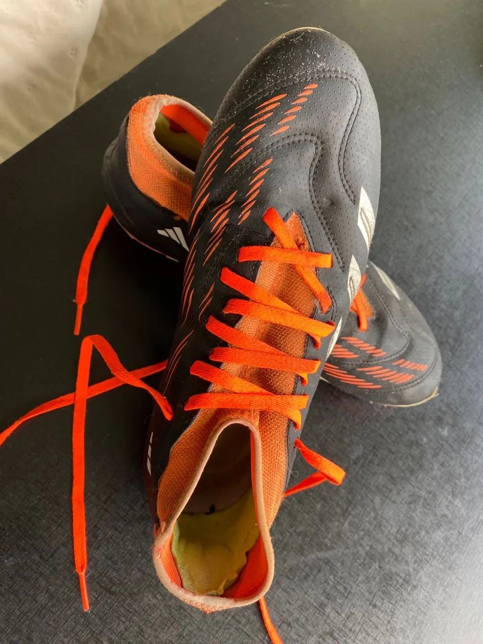 Chuteira tamanho 41, Adidas predator - Calçados Esportivos - Barra