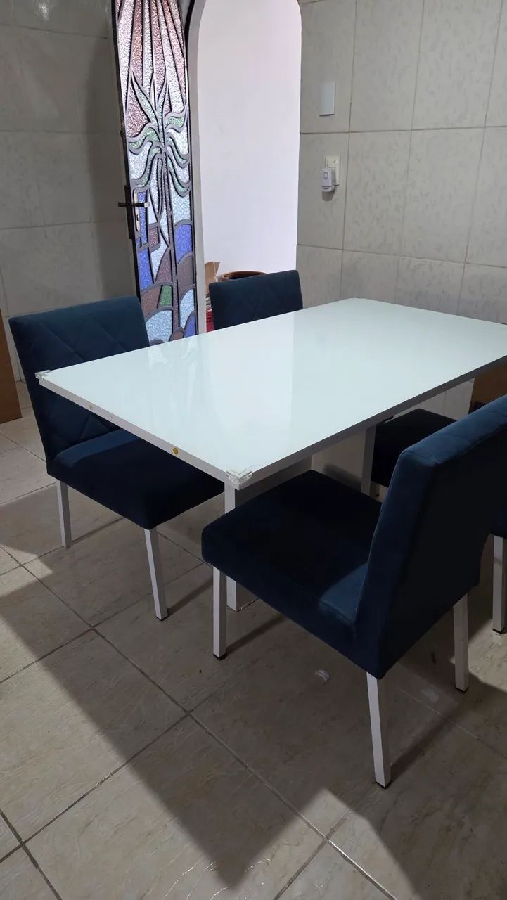 Mesa com 4 cadeiras - Foto 4