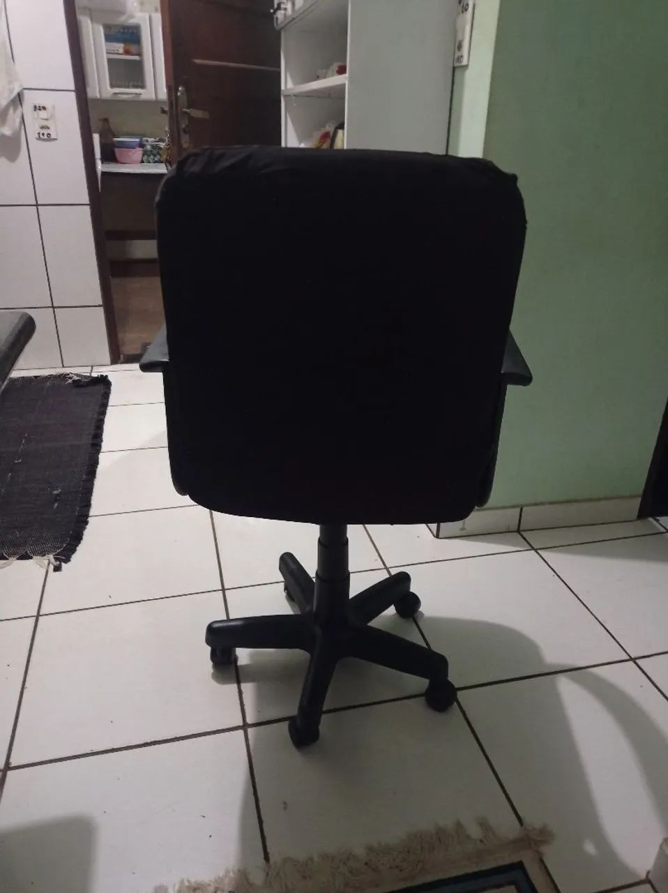 Cadeira escritório com amortecedor 