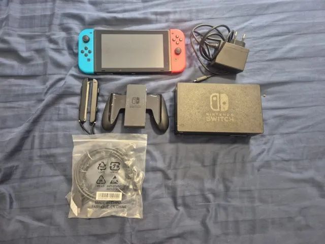 Nintendo Switch V1 Completo + Caixa Original - Foto 2