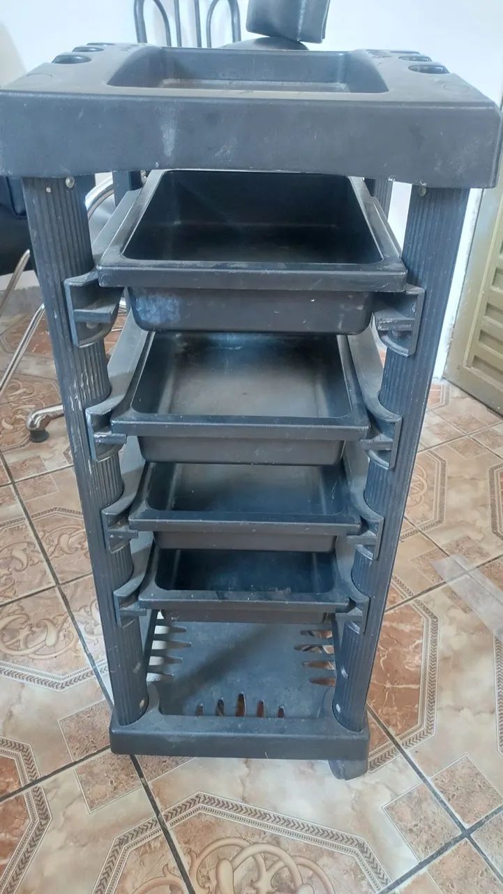 Carrinho auxiliar com gavetas - Foto 3