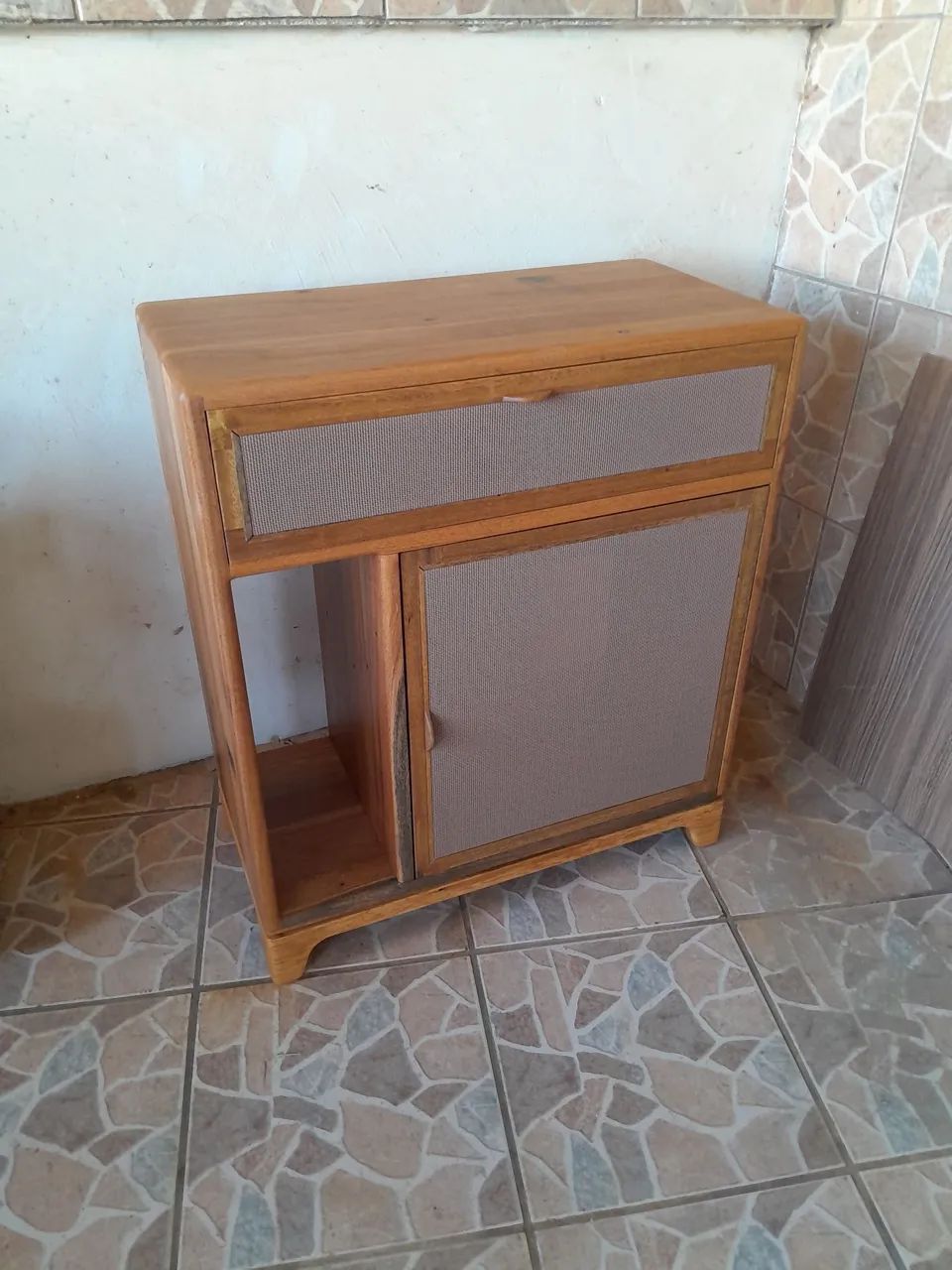 Mesas de cabeceira autorais - Foto 2