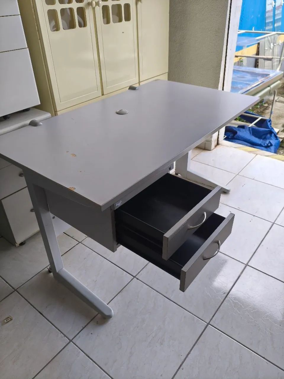 Mesa de escritório resistente  - Foto 5