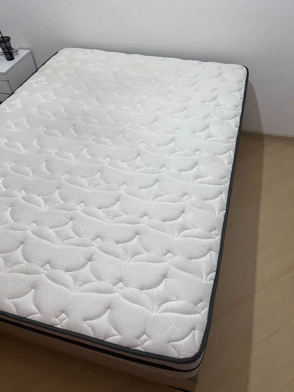Cama de Casal com Colchão de Molas + Base - Foto 2