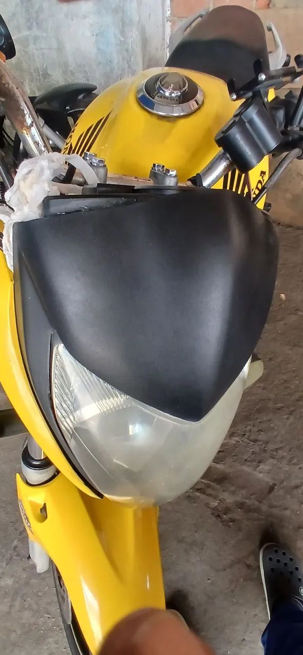 Cb300 Amarela