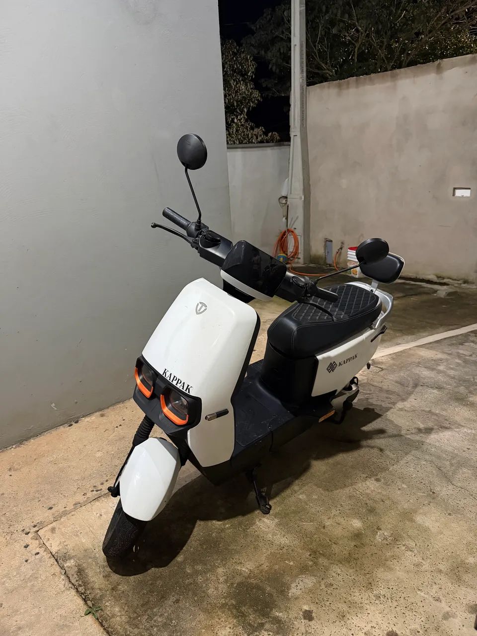 Scooter elétrica  10 mil
