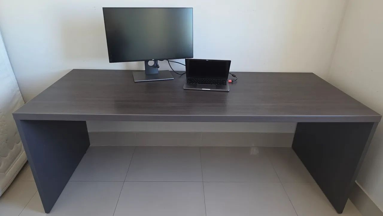 Mesa de Escritório cinza  - Foto 3