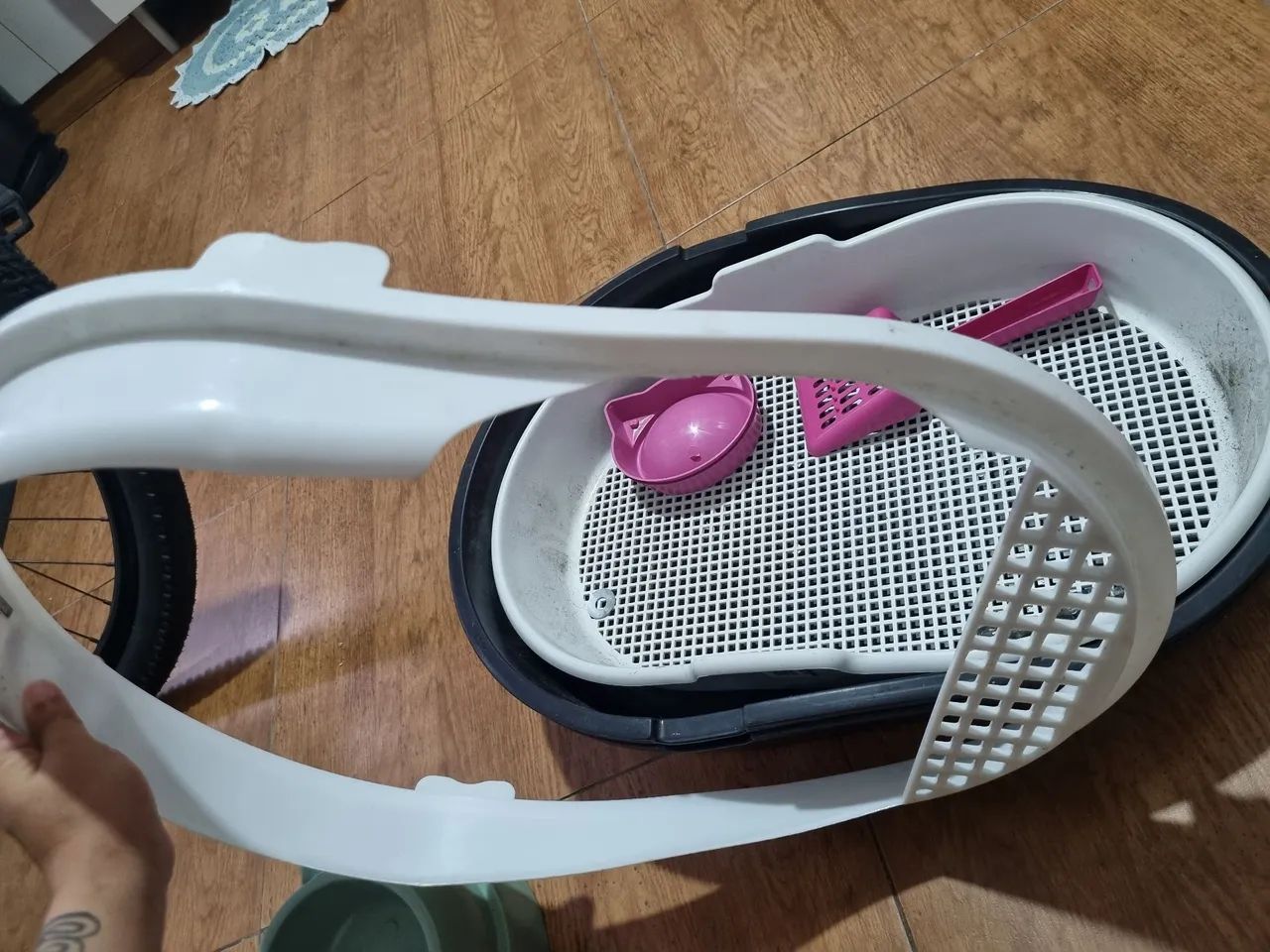 Comedouro e bebedouro e caixa de areia - Foto 2