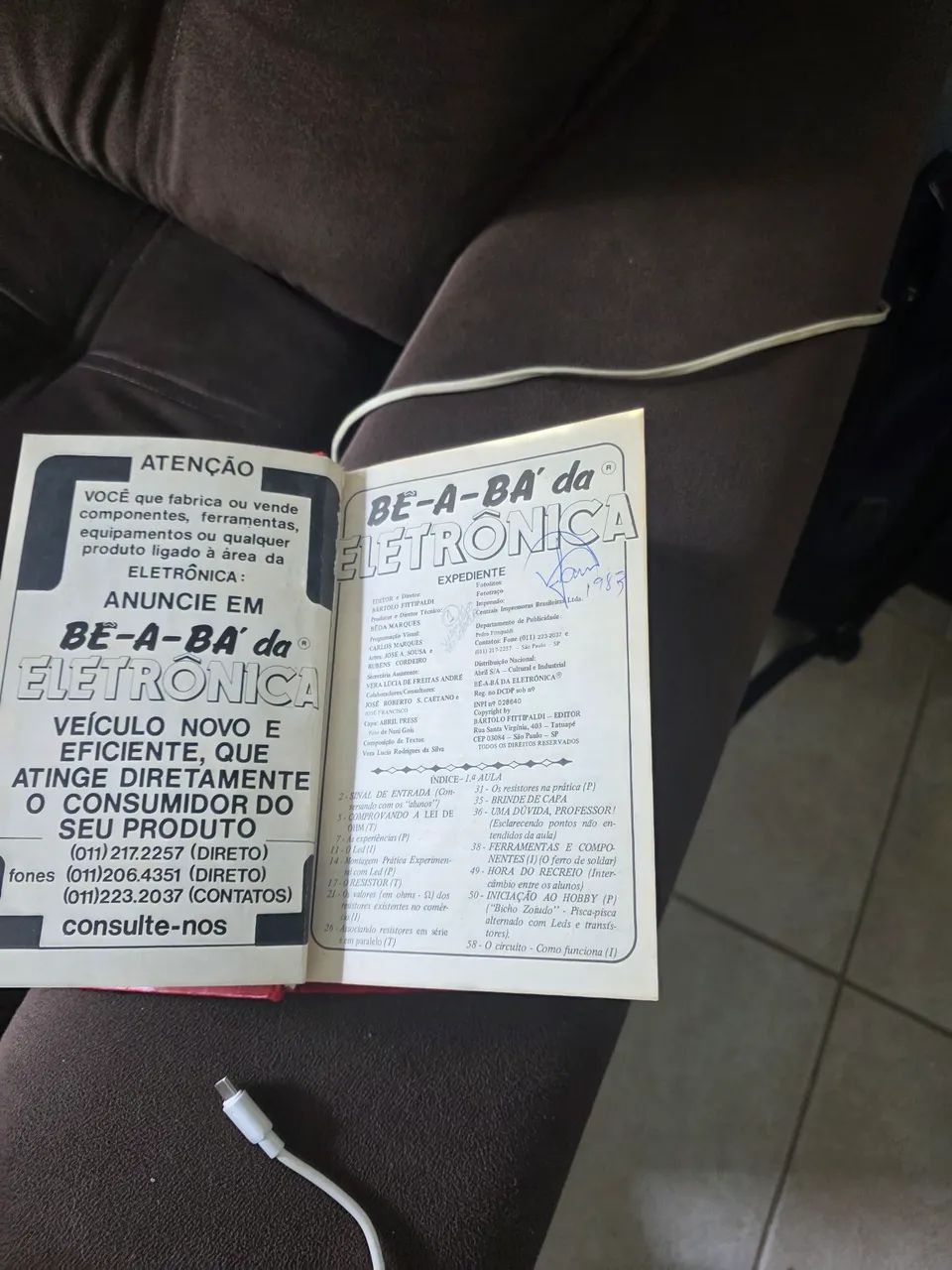 Divirta-se com a eletrônica, bêaba da eletrônica e informática e eletrônica encadernadas - Foto 5