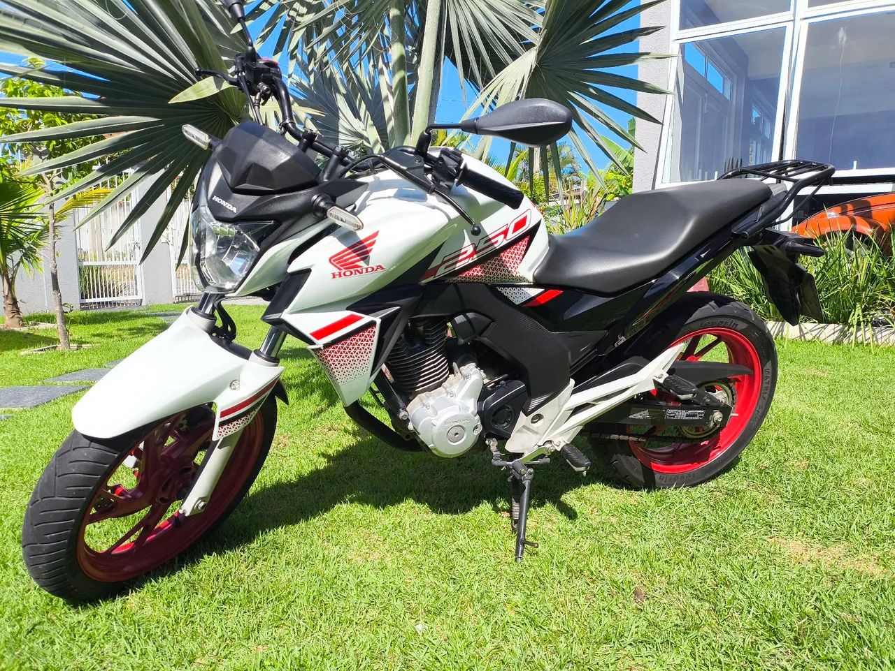 CB 250F (Twister) 2022 - Foto 4