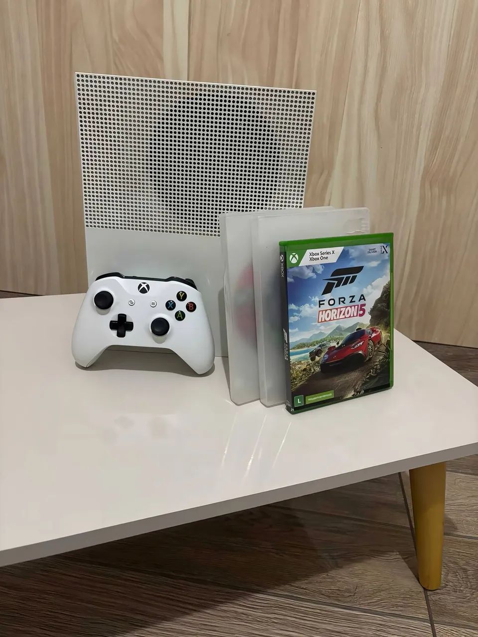 Xbox One s 1t,3 jogos ,  1 manete original  - Foto 2