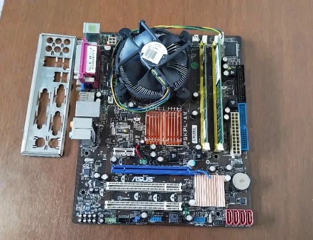 kit placa mae asus p5kpl-am core2duo E7300 e 4gb de ram ddr2