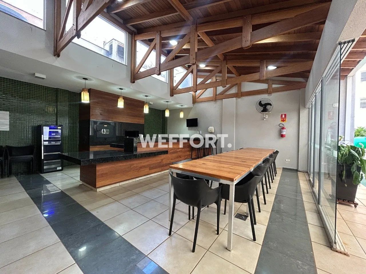 Apartamento com piscina aquecida no Centro - Foto 5