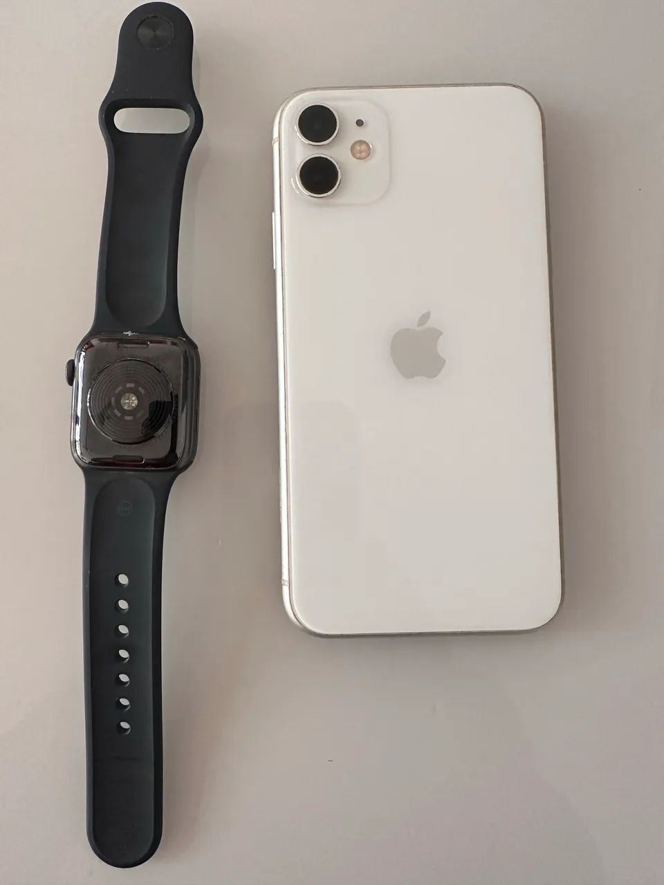 iPhone 11 128kg + Apple Watch SE 3  - Foto 2