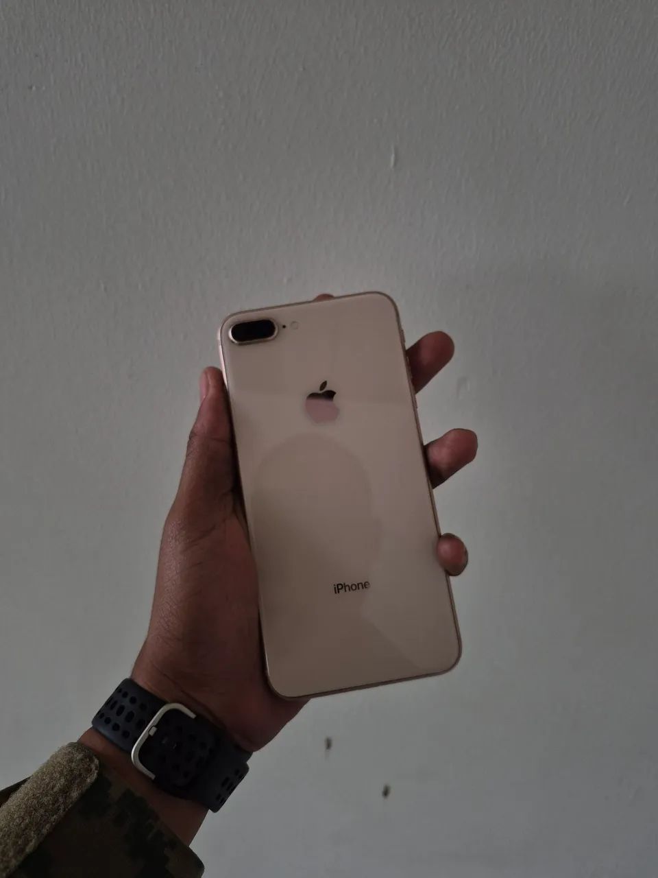 IPHONE 8 PLUS