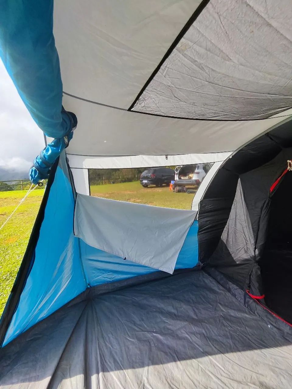 [ESTADO DE NOVA] Barraca Quechua 4.1 Fresh & Black + BÔNUS: Hastes para Varanda - Foto 3