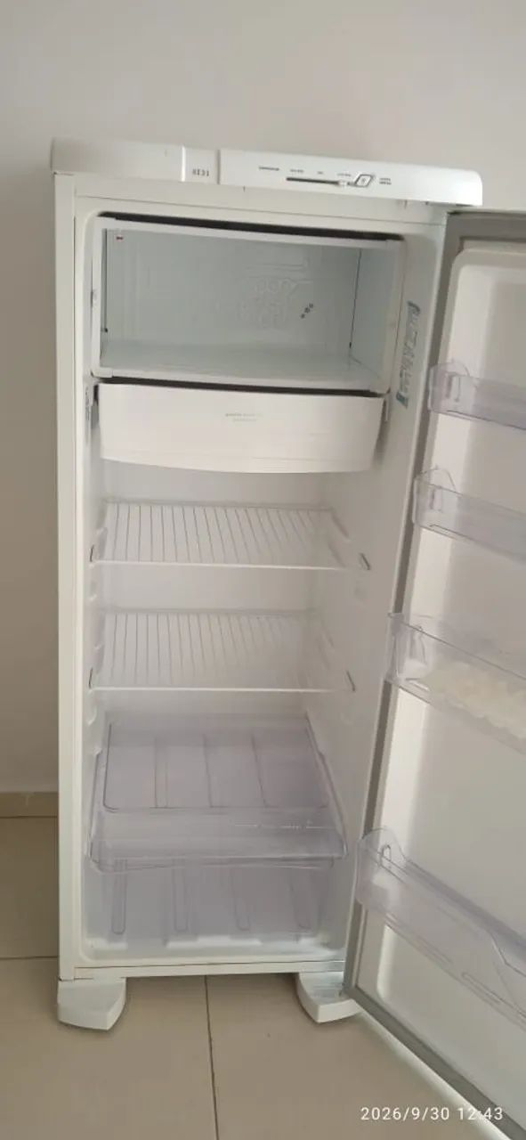 Vendo geladeira  - Foto 2