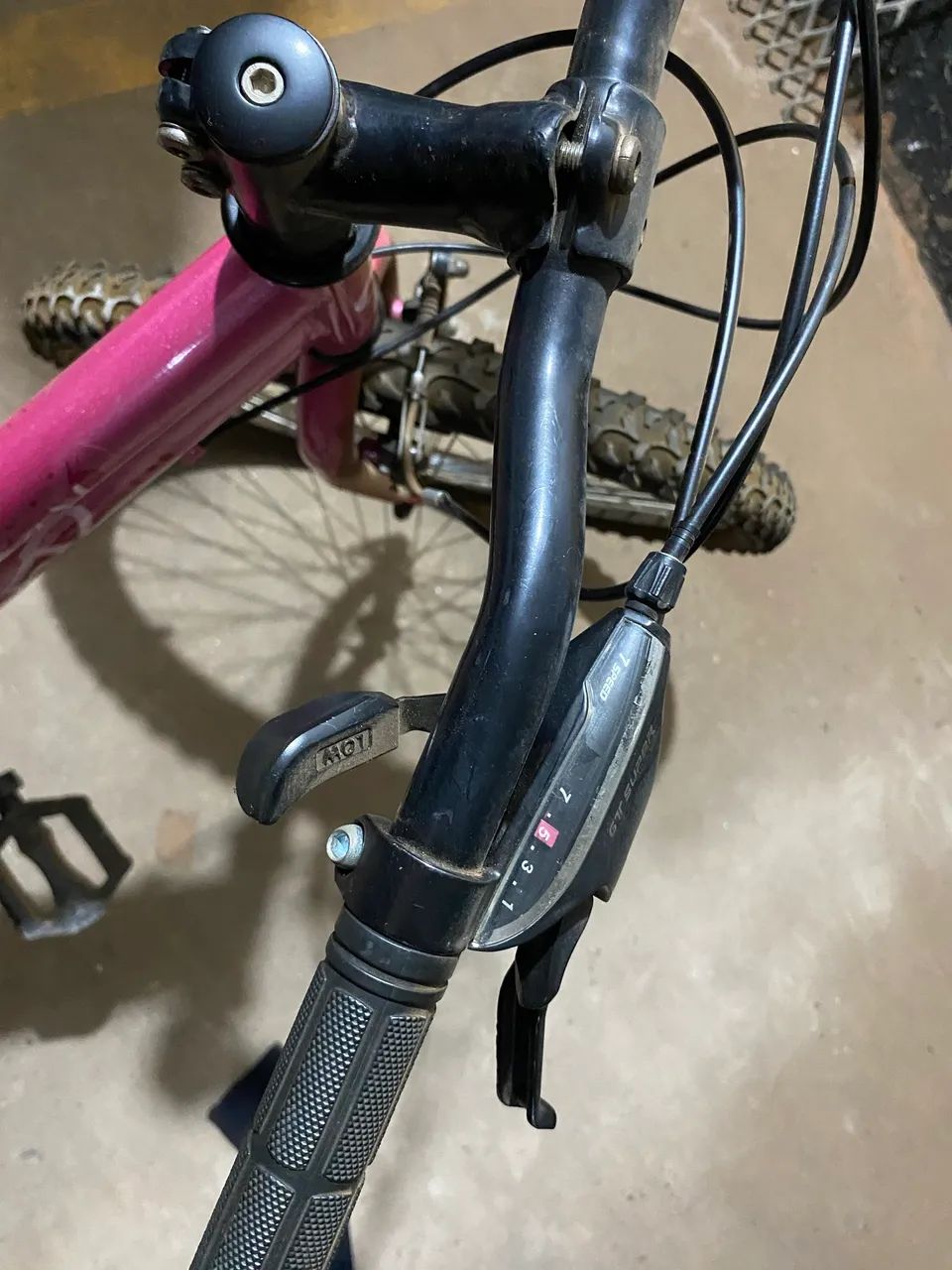 Bicicleta aro 24, 21 marchas  - Foto 3
