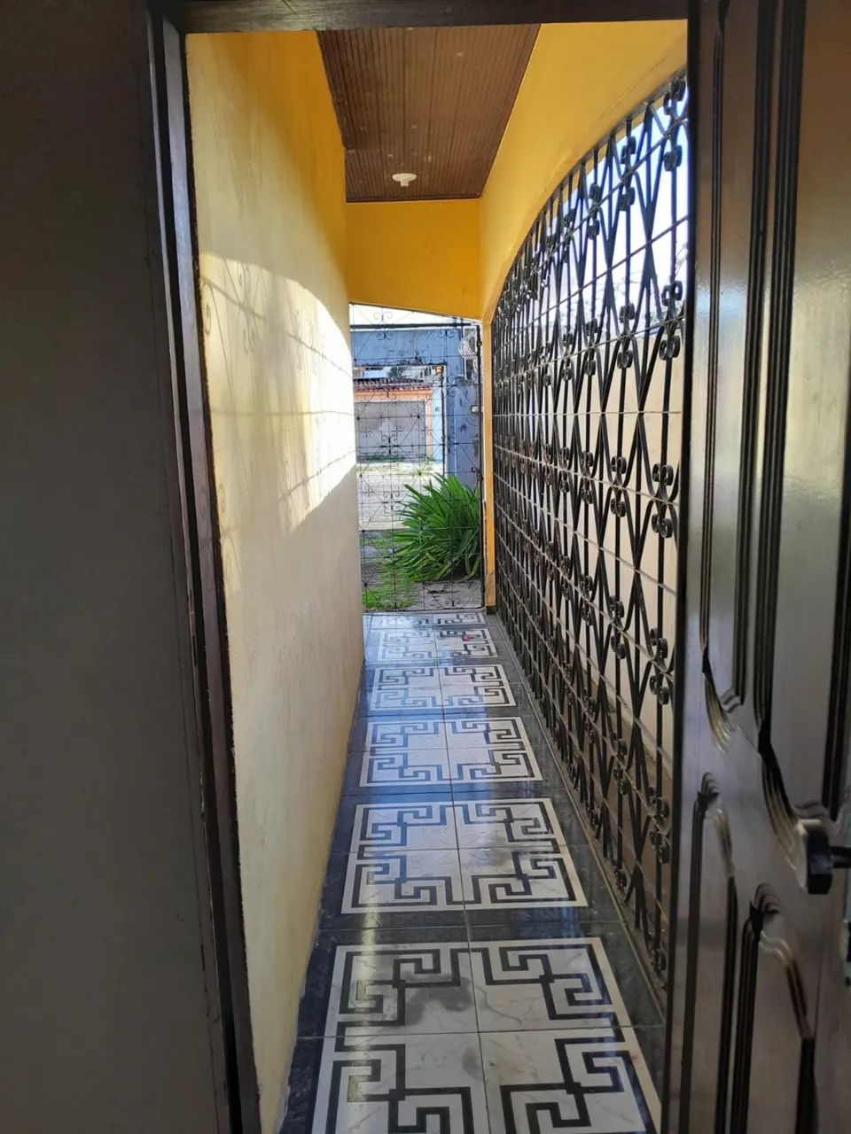 Aluga-se Casa em Castanhal / Estrela